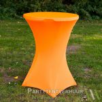 Statafel met rok oranje huren-Partytentverhuur Dordrecht