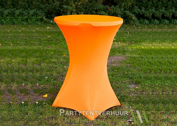 Statafel met rok oranje huren-Partytentverhuur Dordrecht